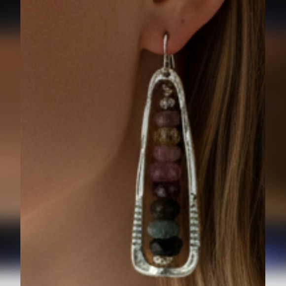 Gorgeous Faceted Tourmaline on silver earrings - Picture 2 of 3